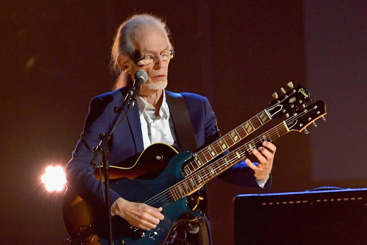 Steve Howe Is Sticking With the Original Yes Album Mixes