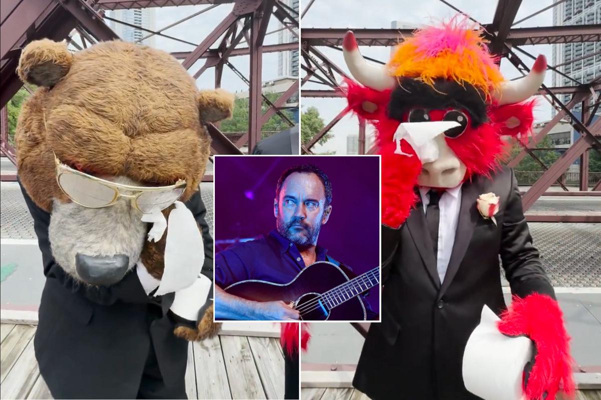 Chicago Sports Mascots Honor DMB ‘Poopgate’ Anniversary