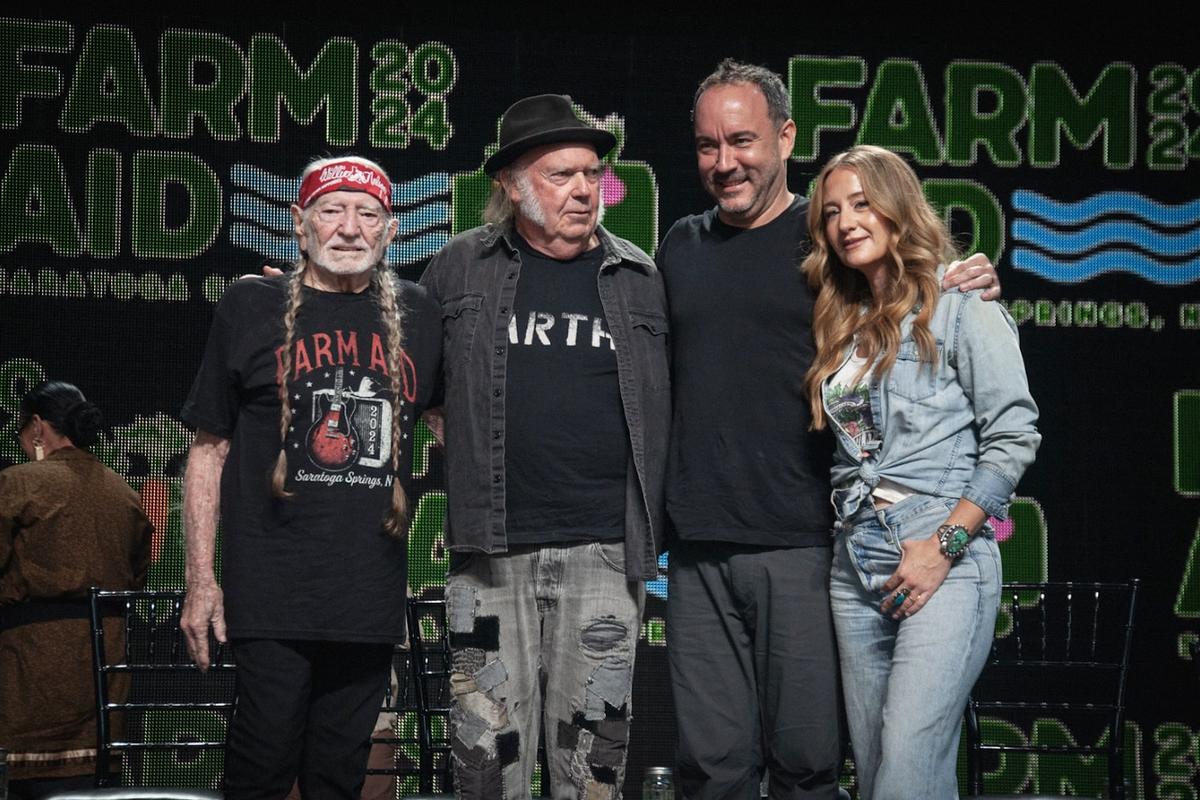 Willie Nelson Closes Farm Aid 2024 Set List Reckless Rock Radio