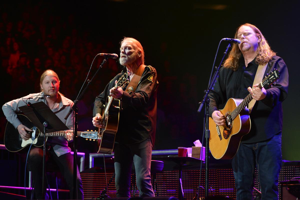 How Gregg Allman Helped Influence Warren Haynes’ New Album