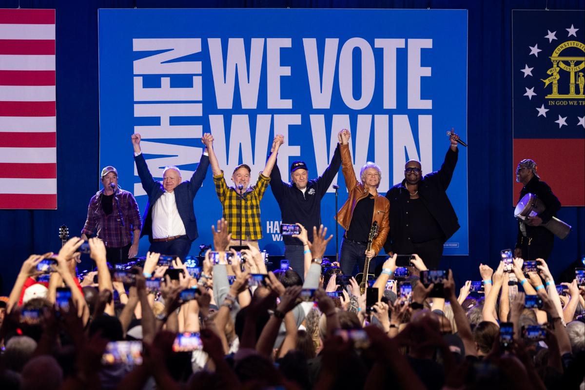 Watch Michael Stipe and Jon Bon Jovi Play R.E.M. at Harris Rally